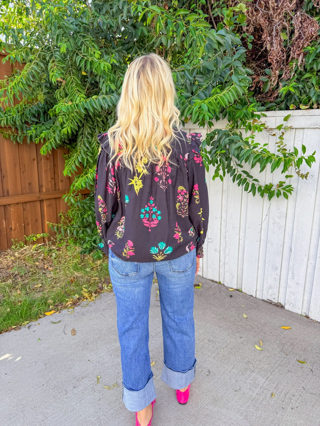 Citron Standout Top - Negro